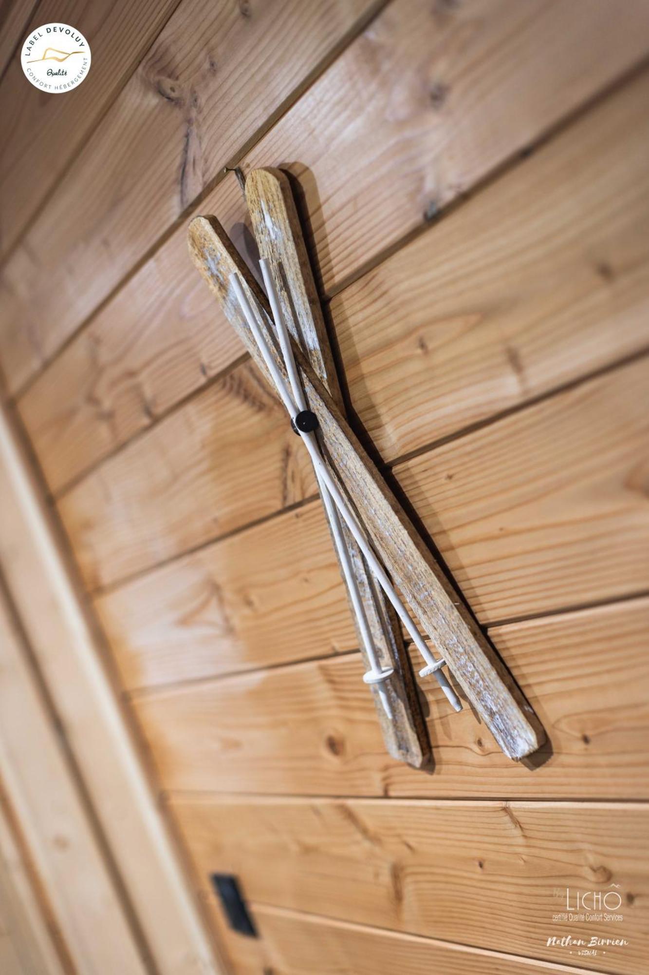 Appartement Lumineux Neuf Dans Bas De Chalet Le Douglas Ла Жу дю Луп Екстериор снимка